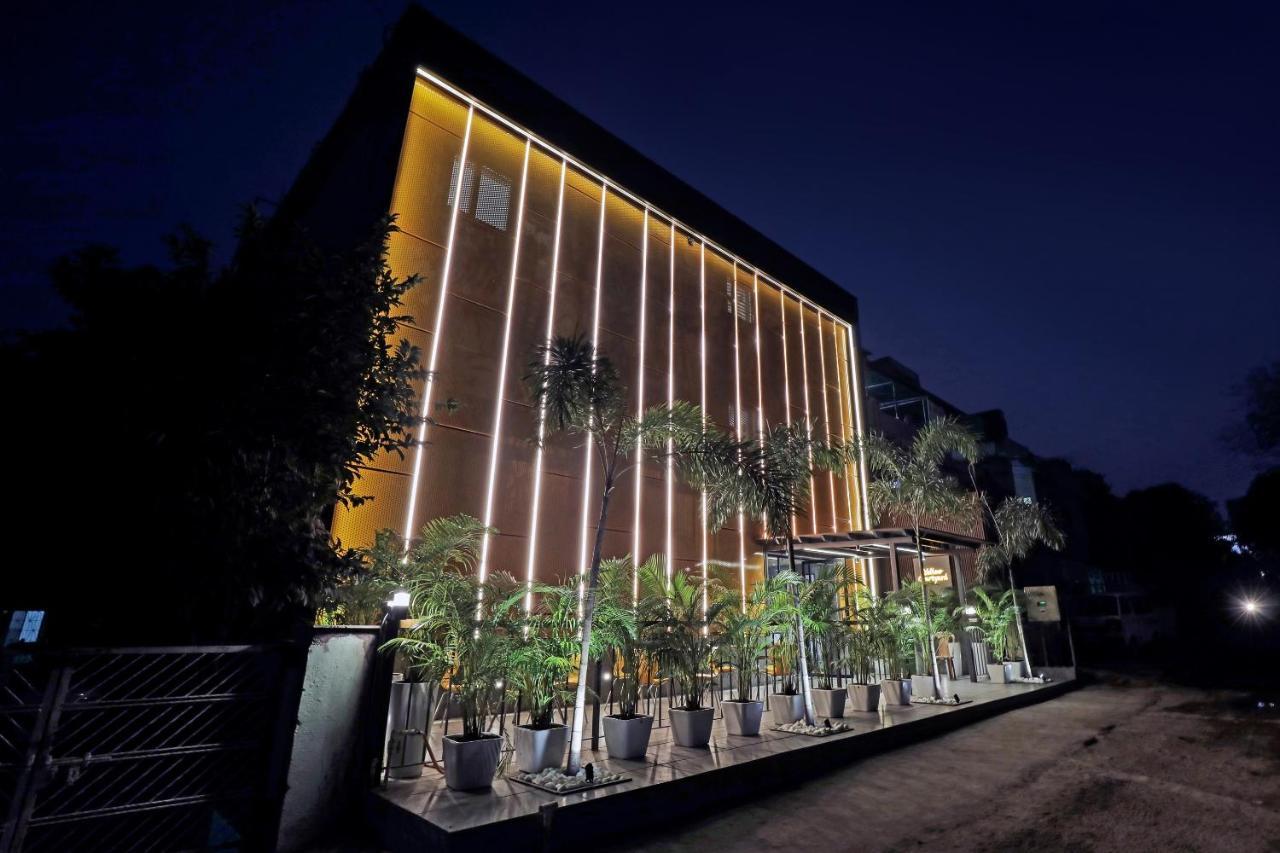 Fabhotel Oasis Yellow Courtyard - Near Chetak Bridge Bhopal Exterior photo