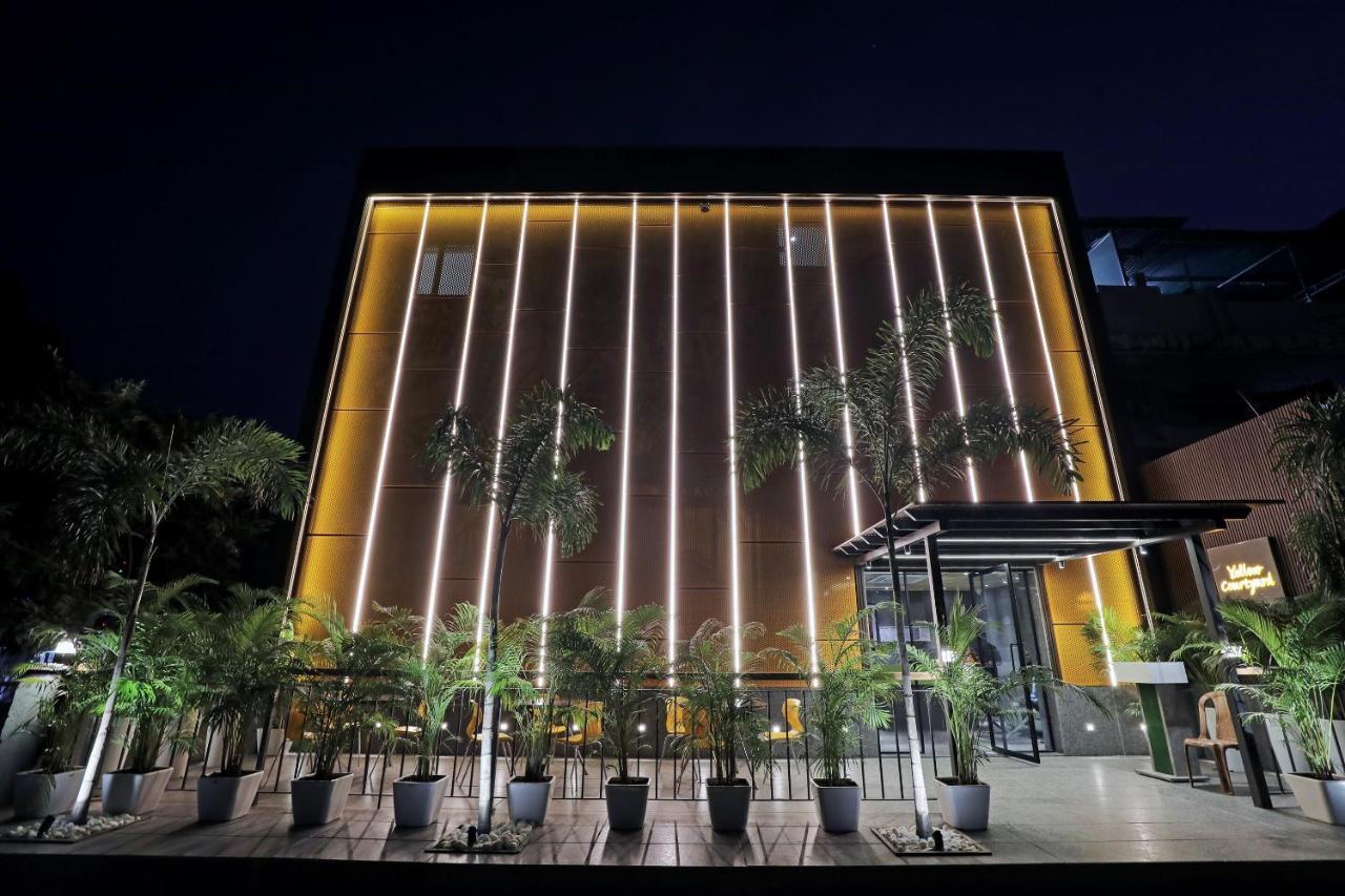 Fabhotel Oasis Yellow Courtyard - Near Chetak Bridge Bhopal Exterior photo